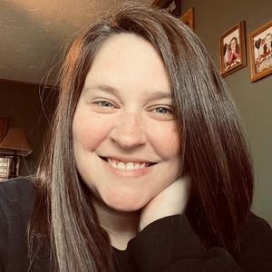 Meet your Posher, Marissa